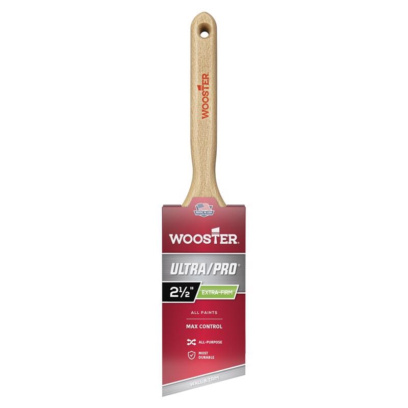 Wooster 4153-2 1/2 Ultra/Pro 2-1/2 in. Angle Paint Brush