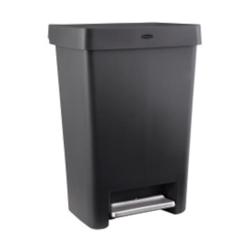 Rubbermaid 2201868 13 gal Charcoal Resin Trash Can