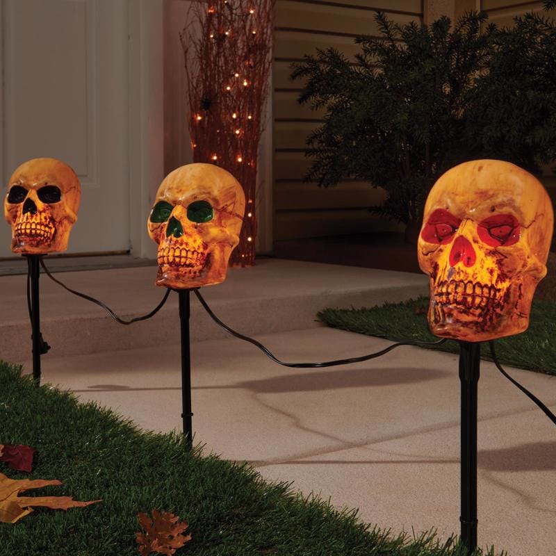 Celebrations 37231-71 Halloween Clear 6 in. Incandescent Prelit Halloween Skull Pathway Decor